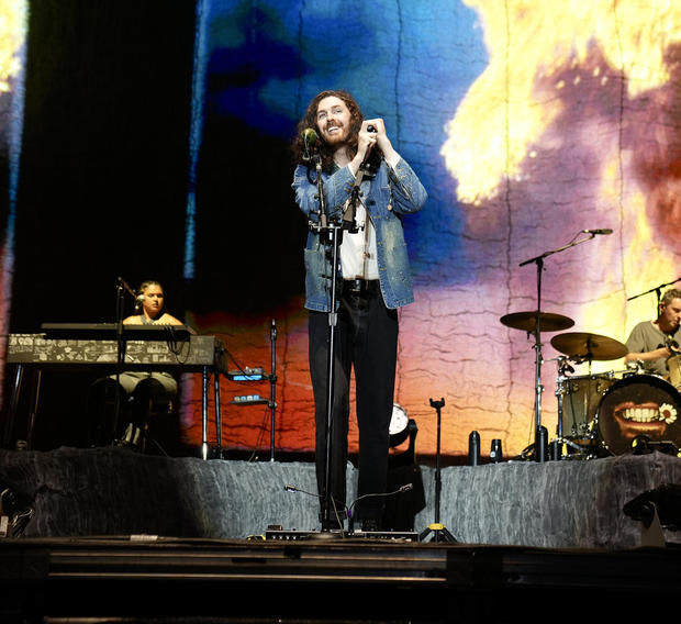 jake-barlow-hozier-7.jpg 