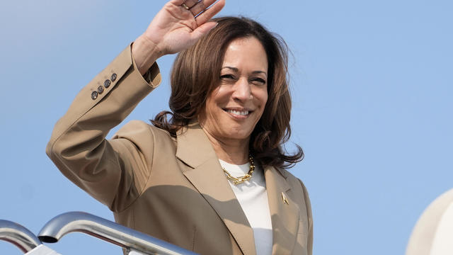 US-VOTE-POLITICS-HARRIS 