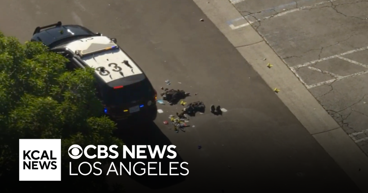 Man shot and wounded by deputies in Lakewood - CBS Los Angeles