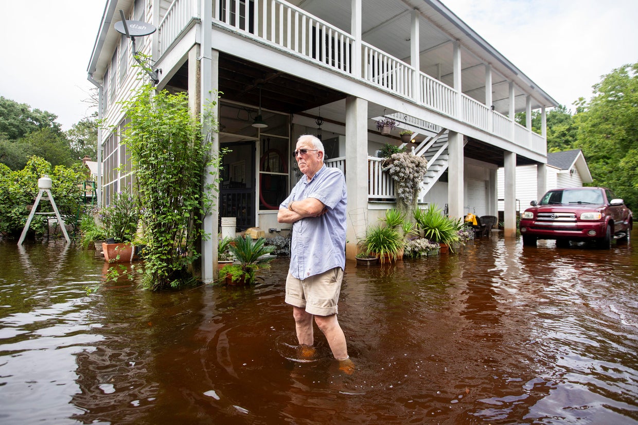 Debby weakens to tropical depression after South Carolina landfall ...