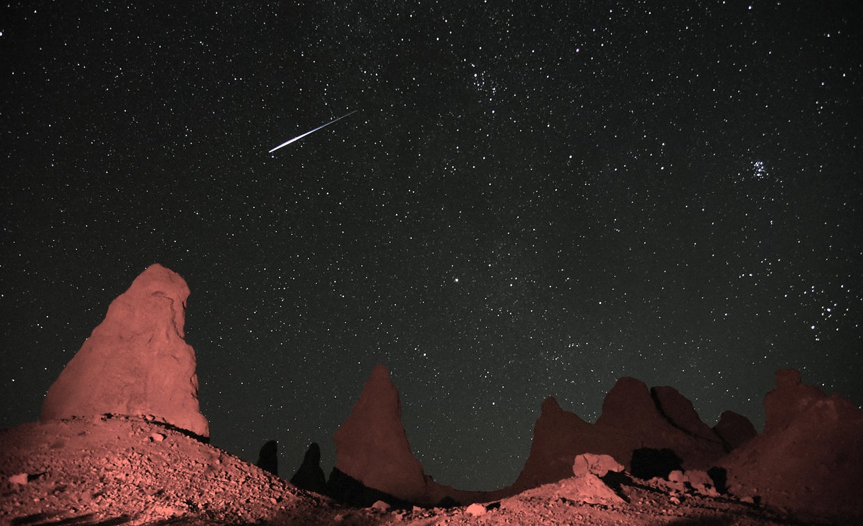 Perseid meteor shower will light up tonight's skies. See what time and
