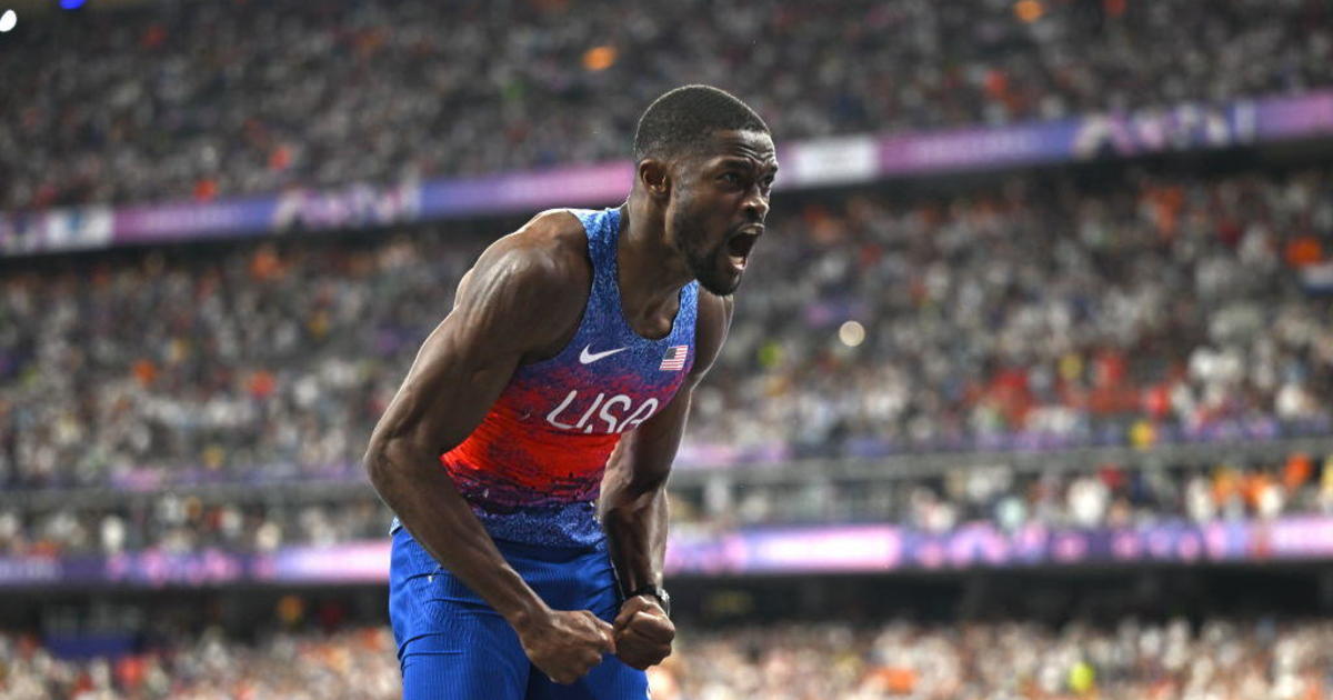 American Rai Benjamin cruises to gold in 400-meter hurdles