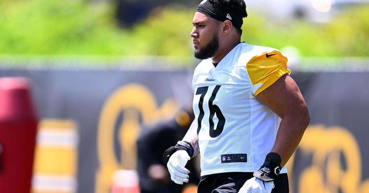 Steelers' Troy Fautanu suffers knee injury in first preseason game - CBS  Pittsburgh