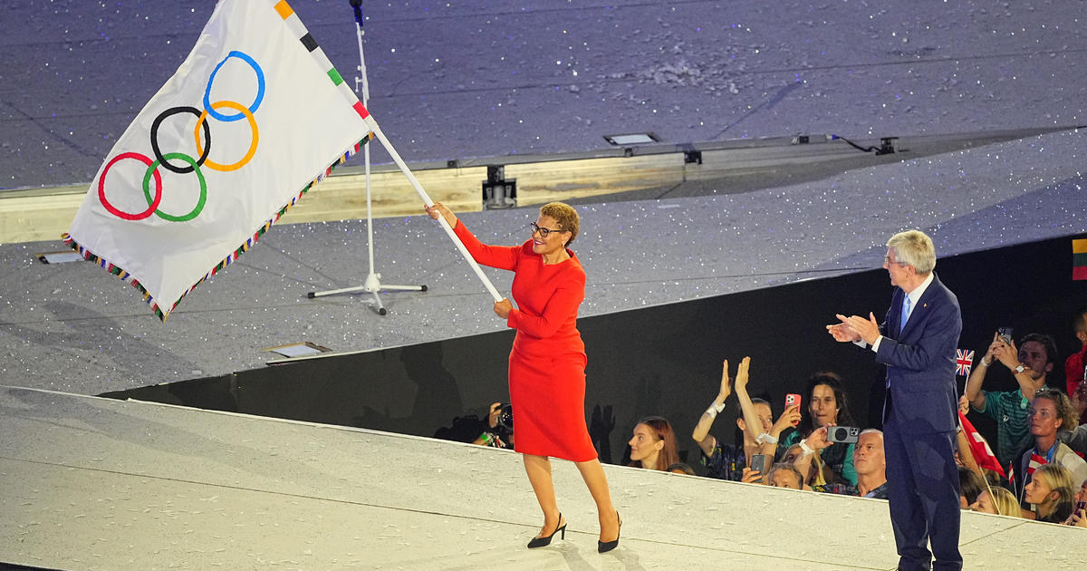 Olympic Flag Handed to Los Angeles for 2028