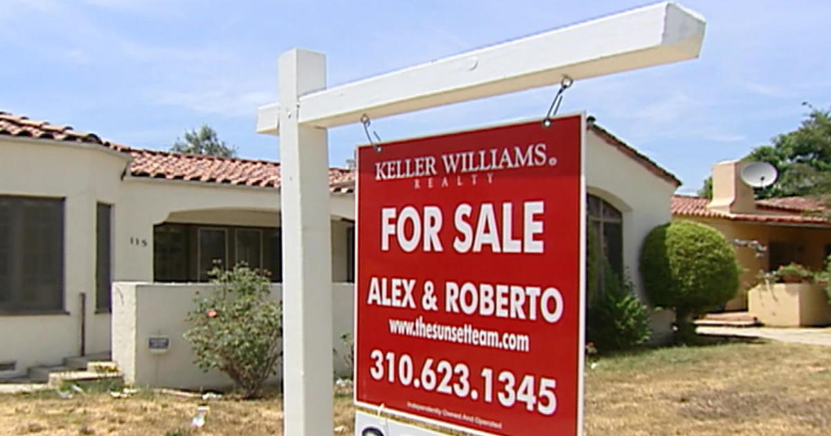 Mortgage rates go down, but is it enough to jump start the housing market?