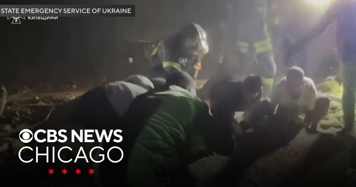 Boy, 4, father killed after Russian air attack in Kyiv - CBS Chicago