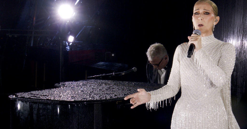 Les représentants affirment que l’utilisation de « My Heart Will Go On » de Céline Dion lors du rassemblement Trump était « non autorisée » Les représentants affirment que l’utilisation de « My Heart Will Go On » de Céline Dion lors du rassemblement Trump était « non autorisée »