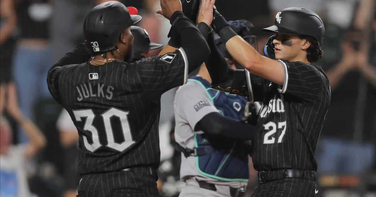 White Sox Snap Losing Streak, Defeat Yankees