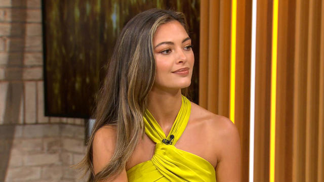 0813-cmo-demileightebow-intv-mid.jpg 