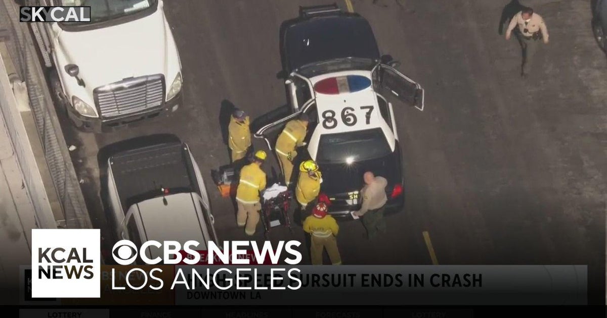 High-speed pursuit ends in crash in downtown LA - CBS Los Angeles