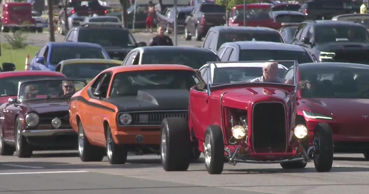 Enthusiasts ring in Woodward Dream Cruise celebration ahead of annual