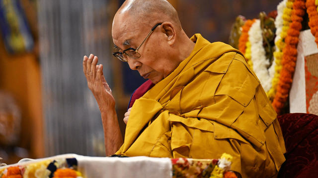 INDIA-RELIGION-BUDDHISM-DALAI LAMA 