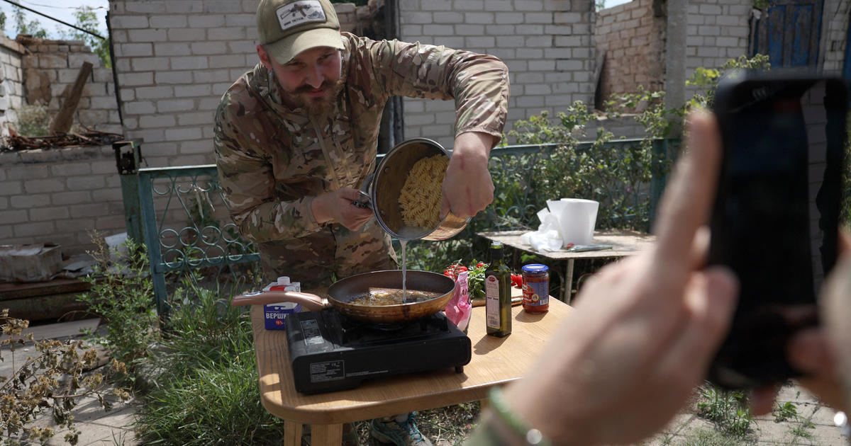 Meet Ukraine’s “cook from the hell of war” mending spirits with a social media blend of cuisine and conflict