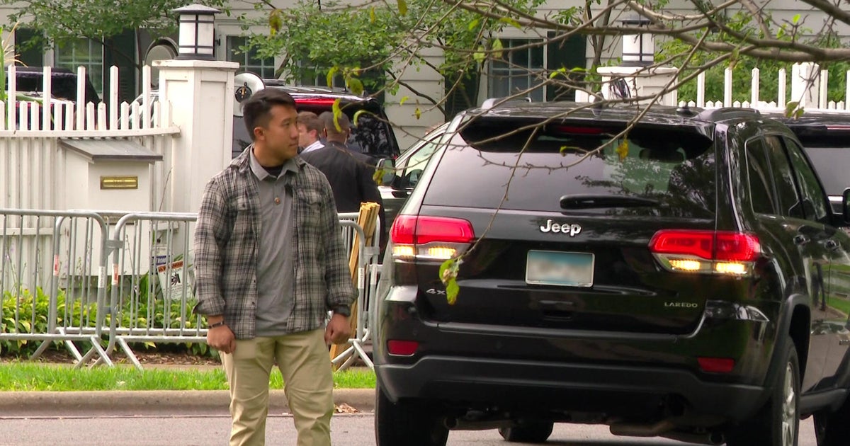 Gov. Tim Walz’s St. Paul neighbors welcome his post-VP nomination return, and beefed-up security presence Gov. Tim Walz’s St. Paul neighbors welcome his post-VP nomination return, and beefed-up security presence