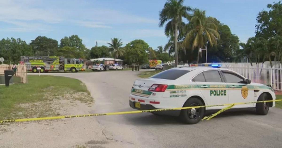 Man and woman dead after apparent murder-suicide in a house in northwest Miami-Dade, police said