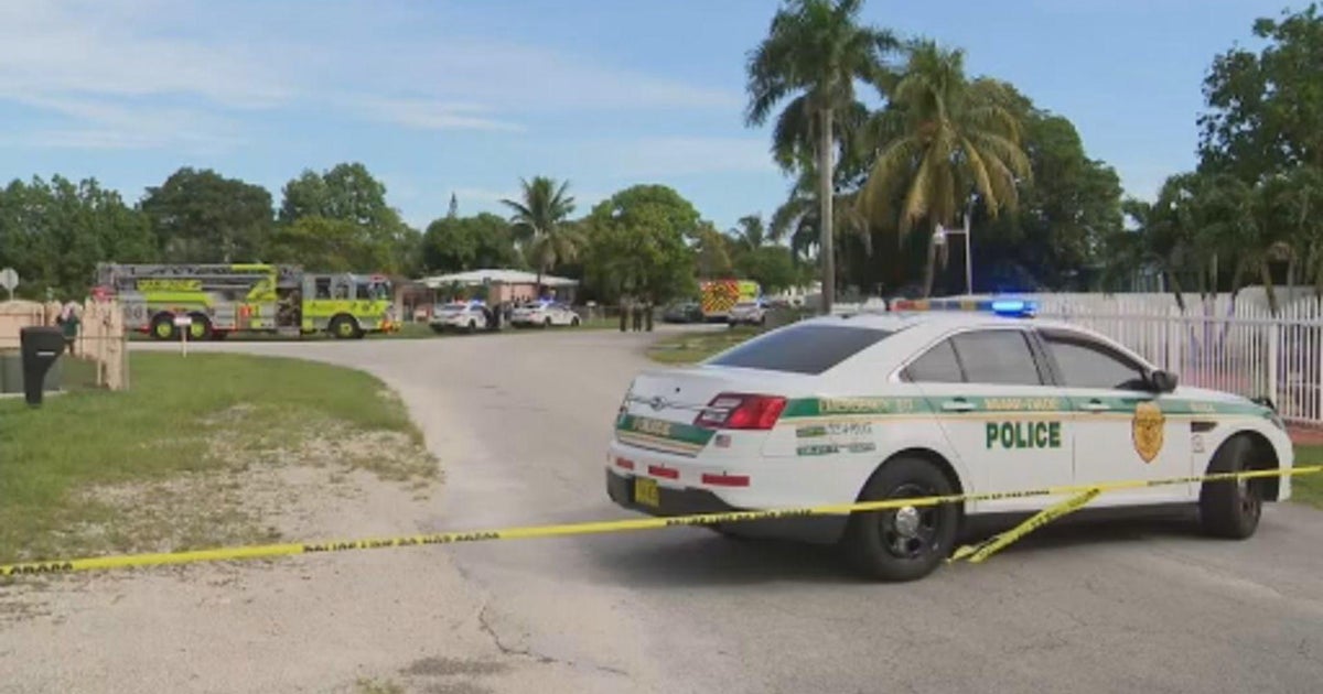 Man and woman dead after apparent murder-suicide at Northwest Miami-Dade home, police say Man and woman dead after apparent murder-suicide at Northwest Miami-Dade home, police say