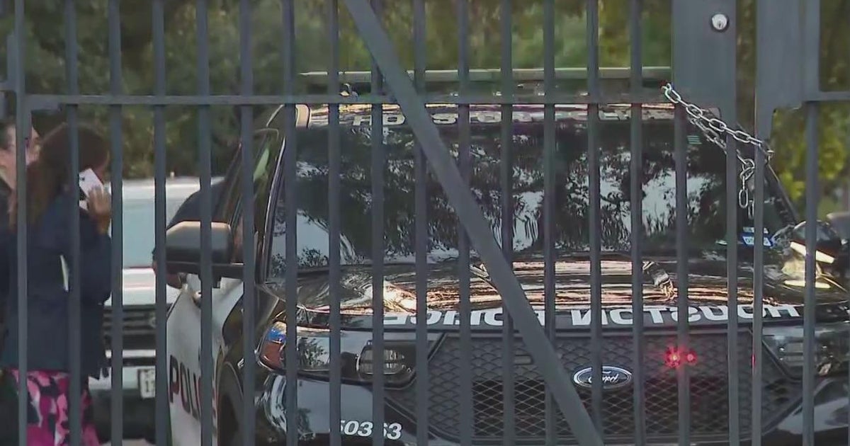 Rice University student found fatally shot in dorm room on first day of ...