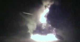 SpaceX launches 21 Starlink satellites, but the rocket’s first stage crashes into the landing barge. SpaceX launches 21 Starlink satellites, but the rocket’s first stage crashes into the landing barge.