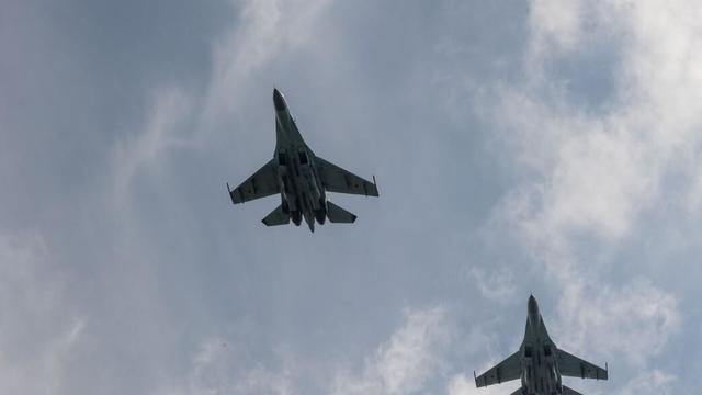 Ukraine receives its first F-16 fighter jets 