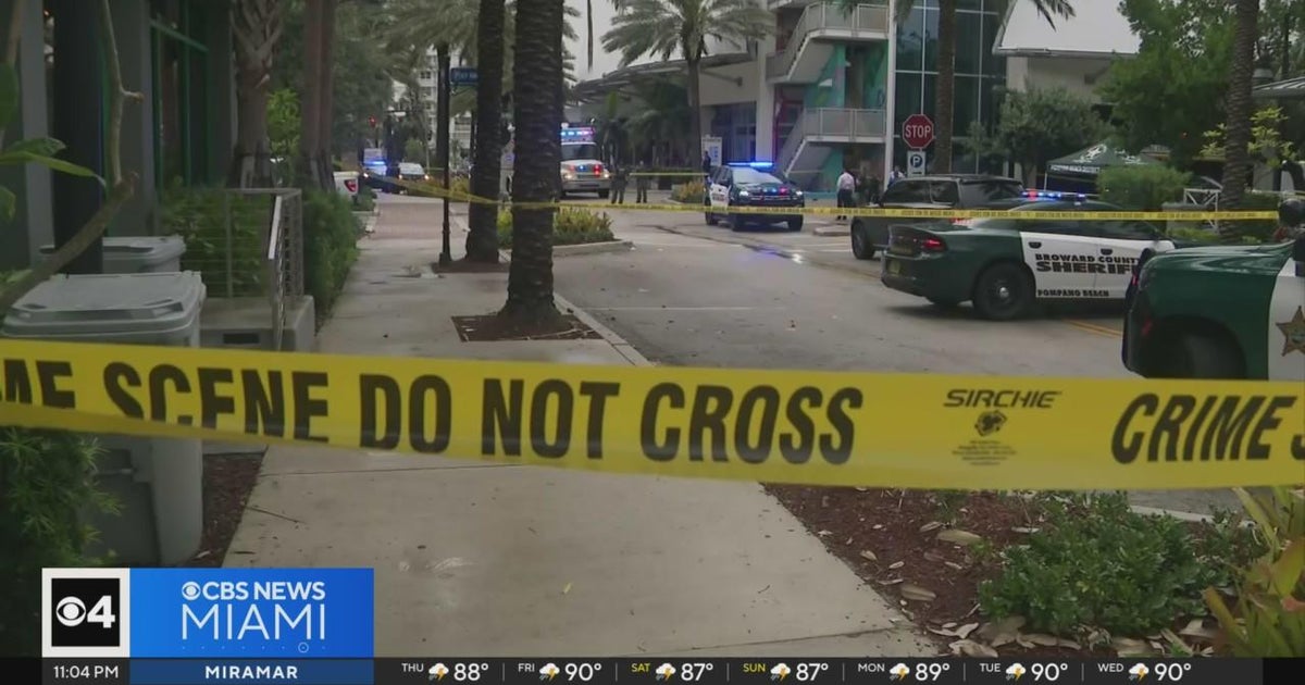 Woman, man dead in apparent murder-suicide in Pompano Beach - CBS Miami