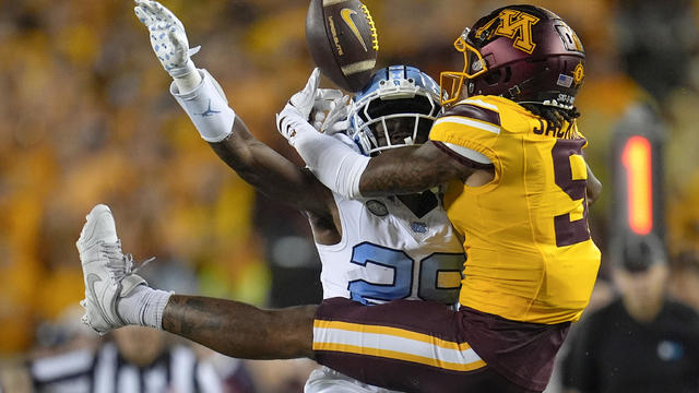 North Carolina Minnesota Football 