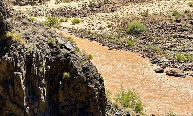 colorado-river-near-thunder-river-trail-grand-canyon.jpg 