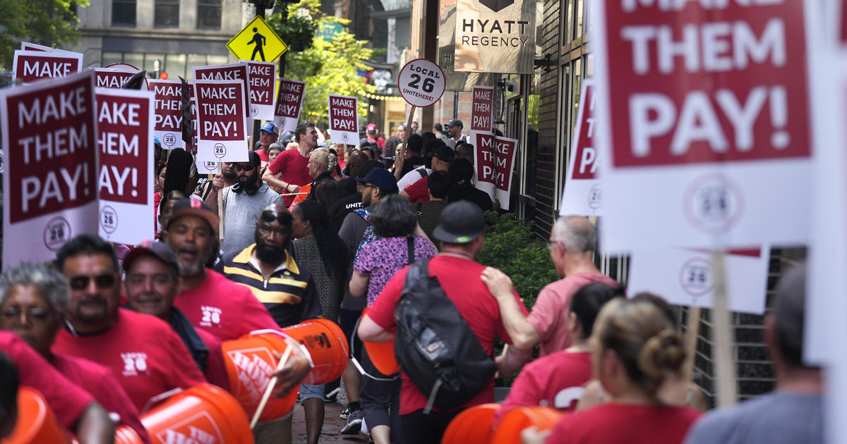 Strikes start at top hotel chains across the country