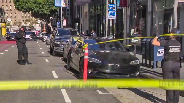 Shooting Scene at S.F. Union Square 