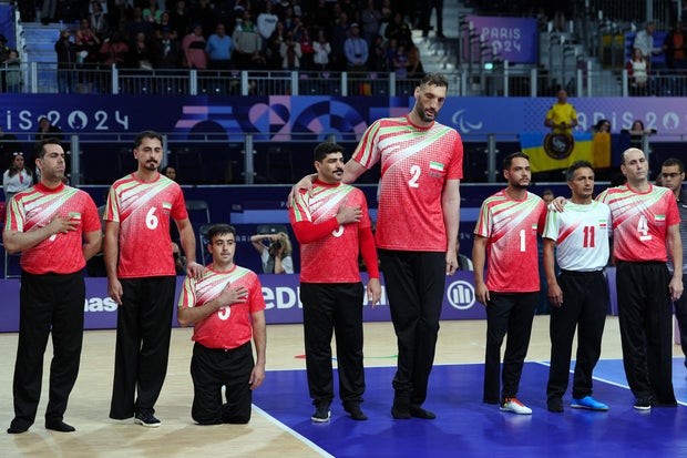 VOLEIBOL-OLY-PARIS-2024-PARALYMPICS-IRI-UKR