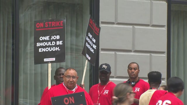 boston-hotel-strike-transfer-frame-1083.jpg