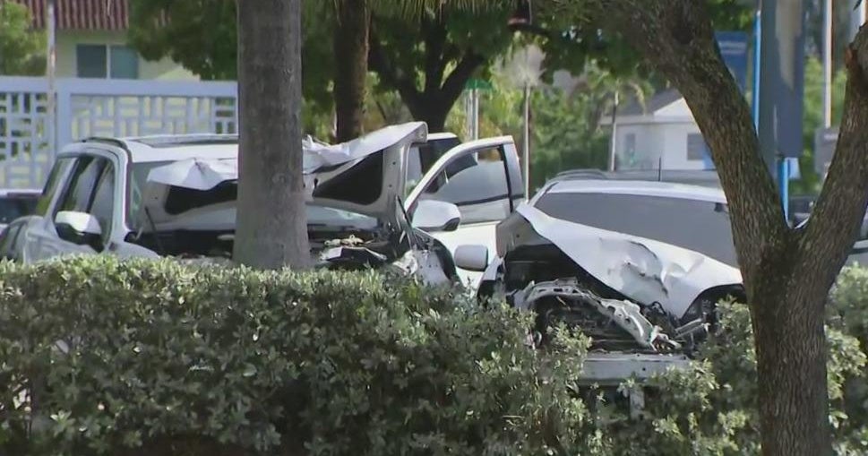 Miami police arrest man who they say ran away after deadly crash Miami police arrest man who they say ran away after deadly crash
