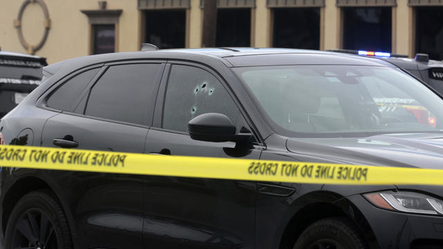 Texas deputy fatally shot while driving to work in Houston, officials say 