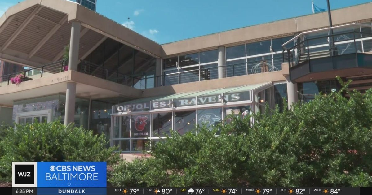 Inner Harbor opposition mounts as Baltimore seeks to revitalize the waterway - CBS Baltimore