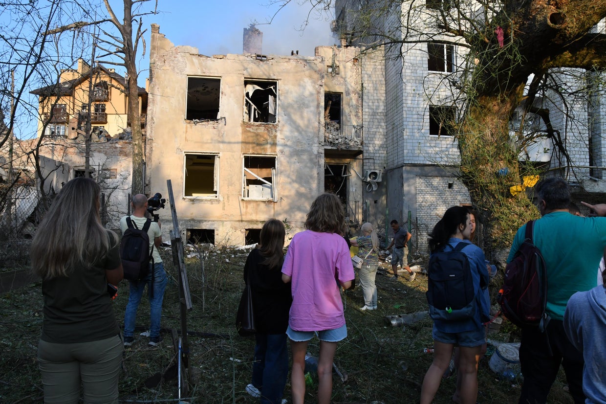 Deadly Russian missile attack on Ukraine's western city of Lviv prompts ...