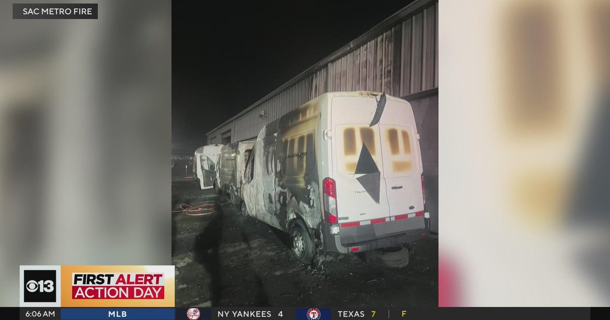 2 service vehicles, Tesla catch fire overnight in Sacramento