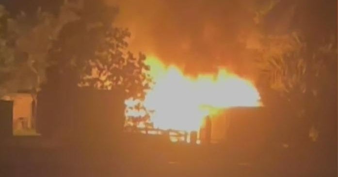 Fire tore through barn on Coconut Creek ranch, killing one horse and injuring a second Fire tore through barn on Coconut Creek ranch, killing one horse and injuring a second