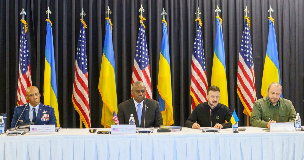Въздушновъздушна база Рамщайн Германия — украинският президент Володимир Зеленски рядко