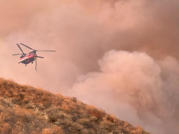 highland-line-fire-helicopter.jpg 