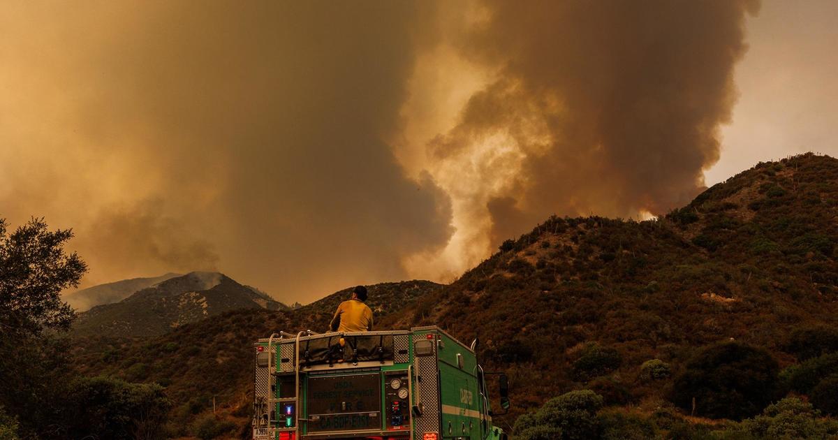 California crews battle high temps while working to contain Line Fire