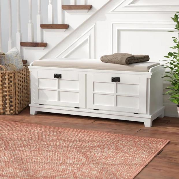 Almendra upholstered storage bench 