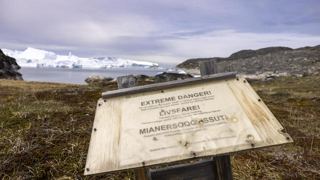 GREENLAND-ICEFJORD-ENVIRONMENT-TOURISM 