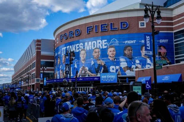 Los Angeles Rams v Detroit Lions 