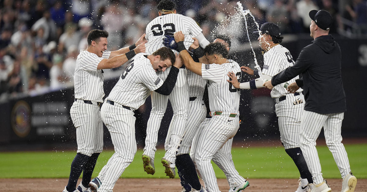 Yankees Secure Walk-Off Victory Over Red Sox