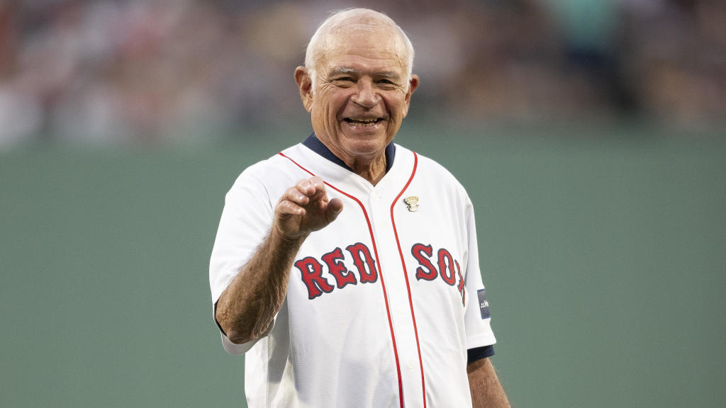 Joe Castiglione announces retirement after 2024 Red Sox season