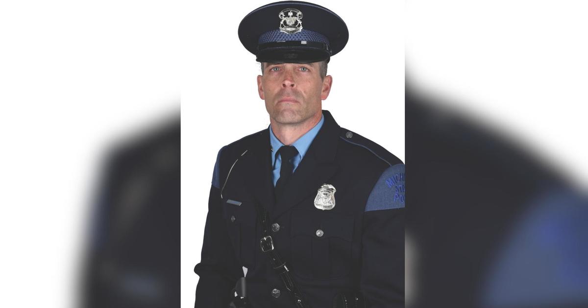 Life support for Michigan State Police officers discontinued after accident