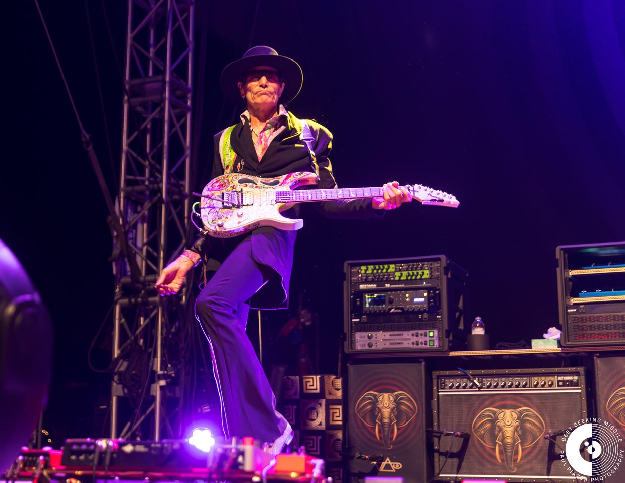 Beat performs in Napa