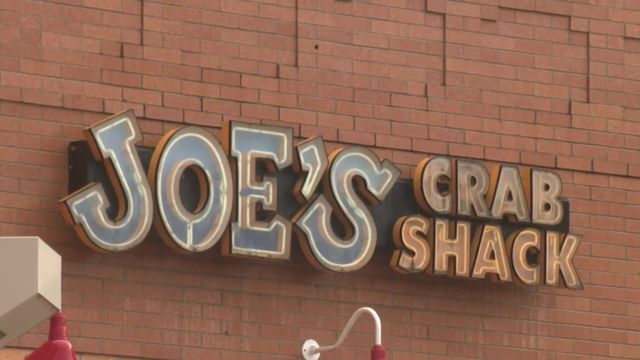 joes-crab-shack-closing.png