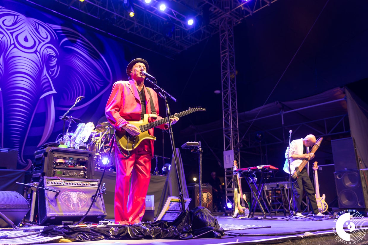 Beat performs in Napa