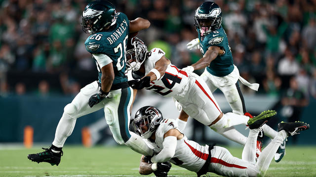 Atlanta Falcons v Philadelphia Eagles 