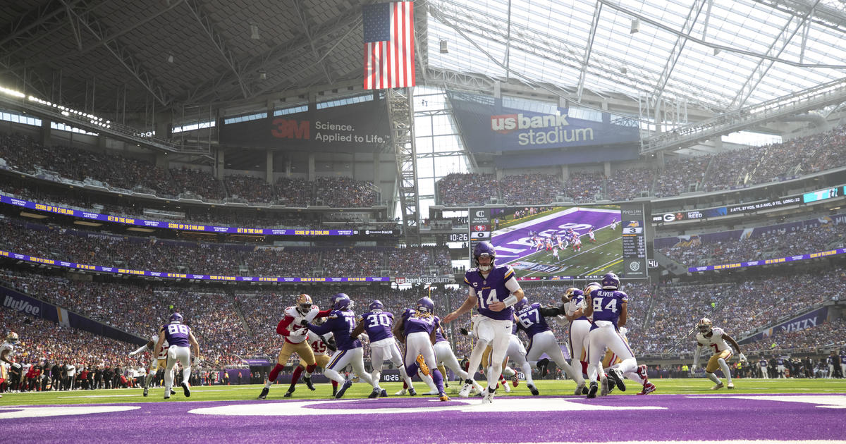 How to watch the Texans-Vikings game (and WCCO’s pre-match coverage)